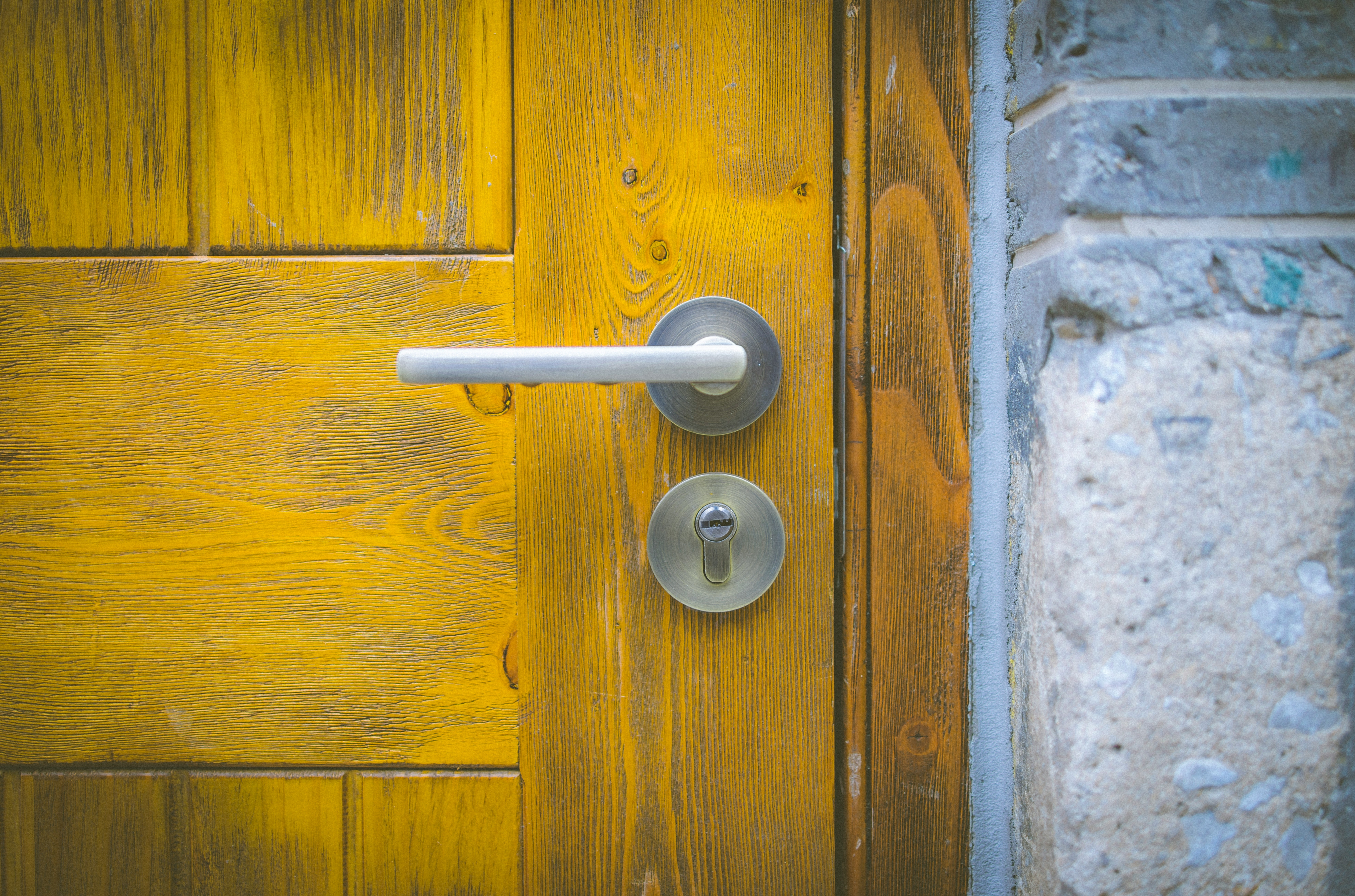 STIRLING ROUND ROSE LATCH TO EN1906 (PART 3)